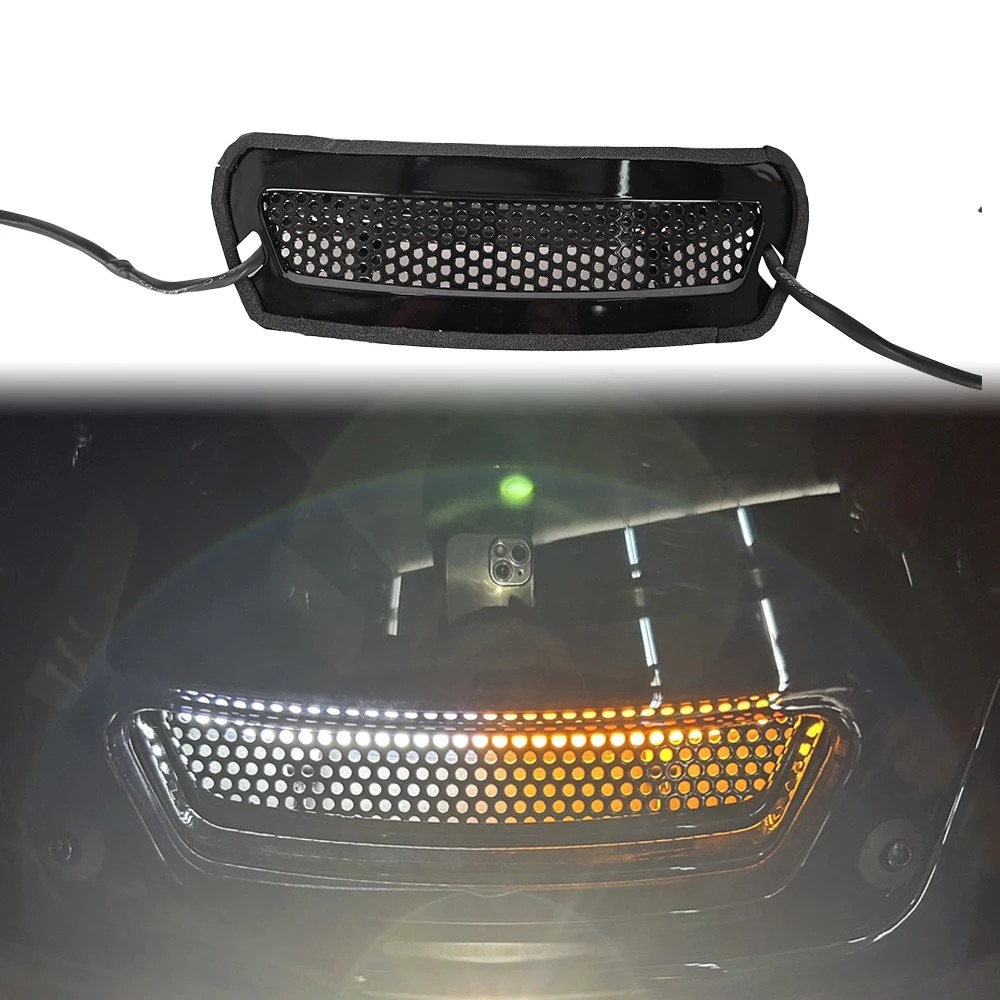 Tracer Windshield Vent/Trim //Fairing Vent Trim Light with DRL White and Flow AMber Signal for Softail Low Rider ST FXLRST 22-25